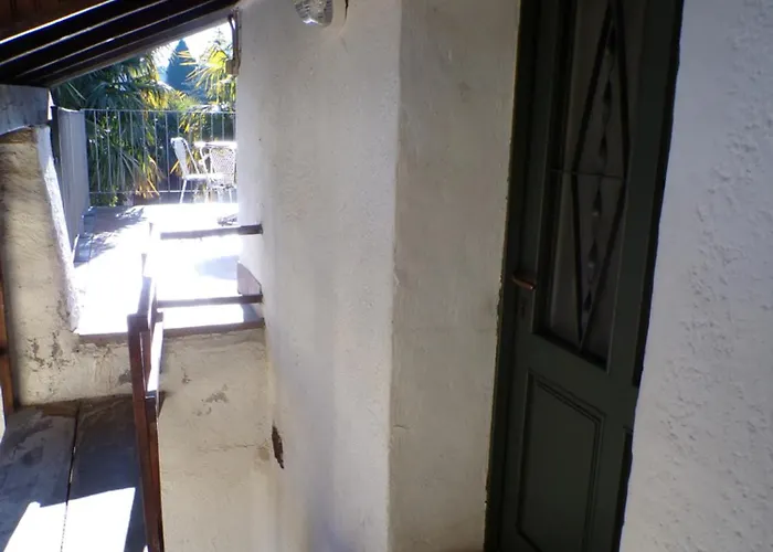 Elegant Traditional Steps From The Lake, With Garden And Panoramic Terrace * Cerro (Laveno-Mombello)