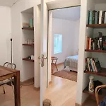 Feriehus Elegant Traditional Steps From The Lake, With Garden And Panoramic Terrace