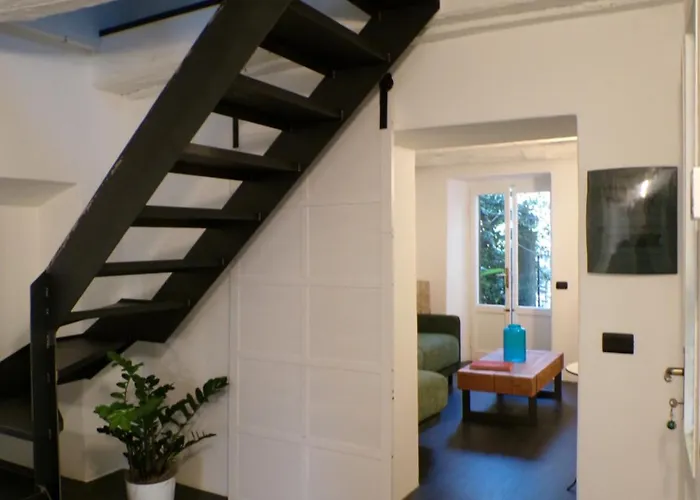 Feriehus Elegant Traditional Steps From The Lake, With Garden And Panoramic Terrace