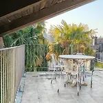 Сasa de vacaciones Elegant Traditional Steps From The Lake, With Garden And Panoramic Terrace Cerro (Laveno-Mombello)